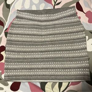 Krimson Klover sweater skirt, good condition size medium black, white, and gray